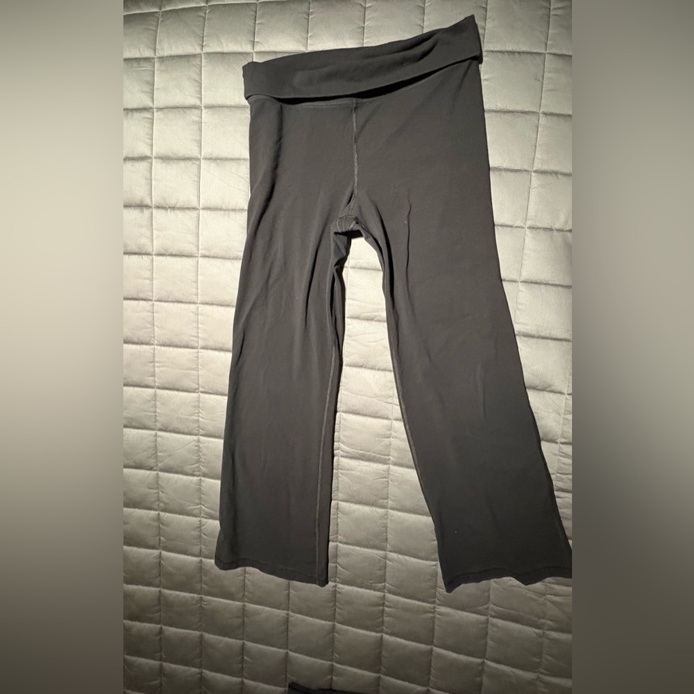 Old Navy Black Girls' Flare Yoga Pants